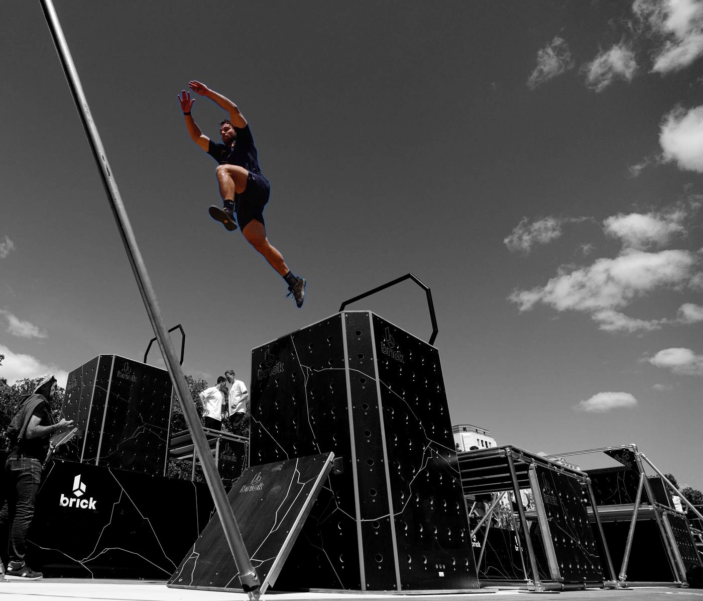 Siebe mid-air at FISE World Series Montpellier
